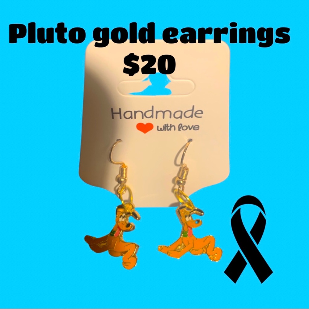Pluto Gold earrings